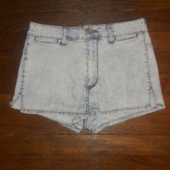 Gifted-Bullhead Denim Shorts - Picture 3 of 3